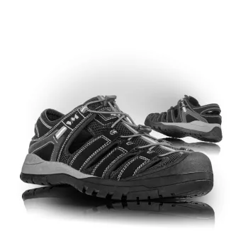   VM Footwear Singapore szabadidő szandál fekete színben (4625-60)