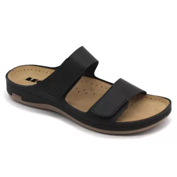 Leon 954 Comfort női bőr papucs fekete színben